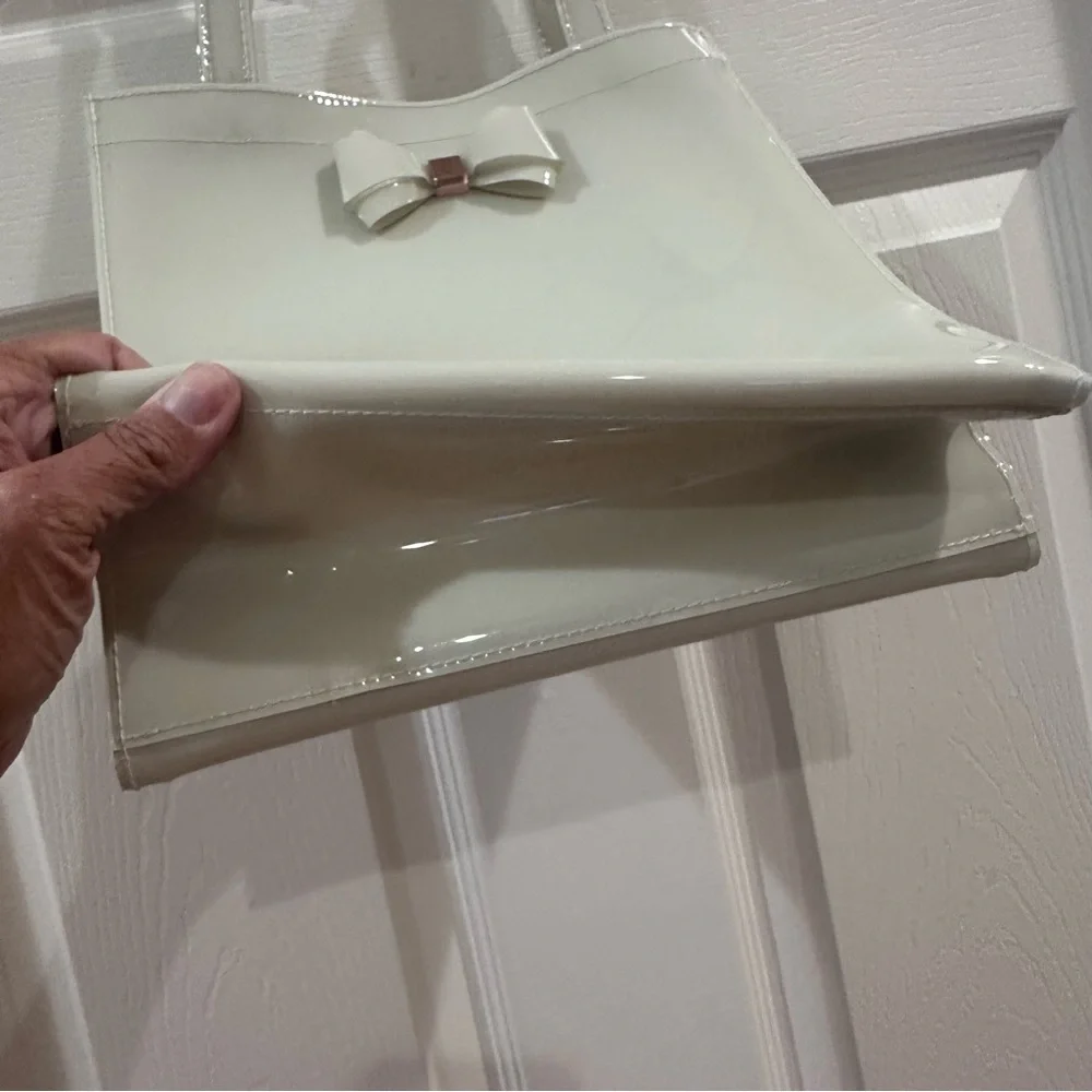 Ted Baker Alacon White Elegant Tote Bag - Picture 5 of 8